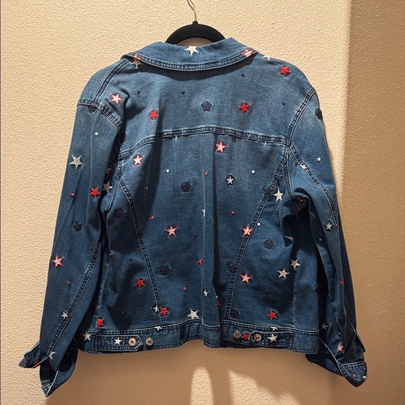 Style&coStar-Embroidered Blue Denim Jacket - Women - Picture 3 of 3